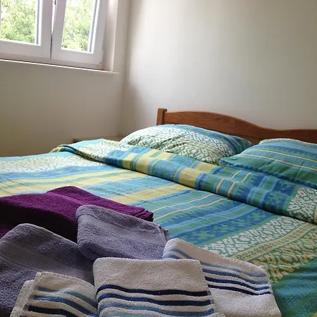Zarium Apartment